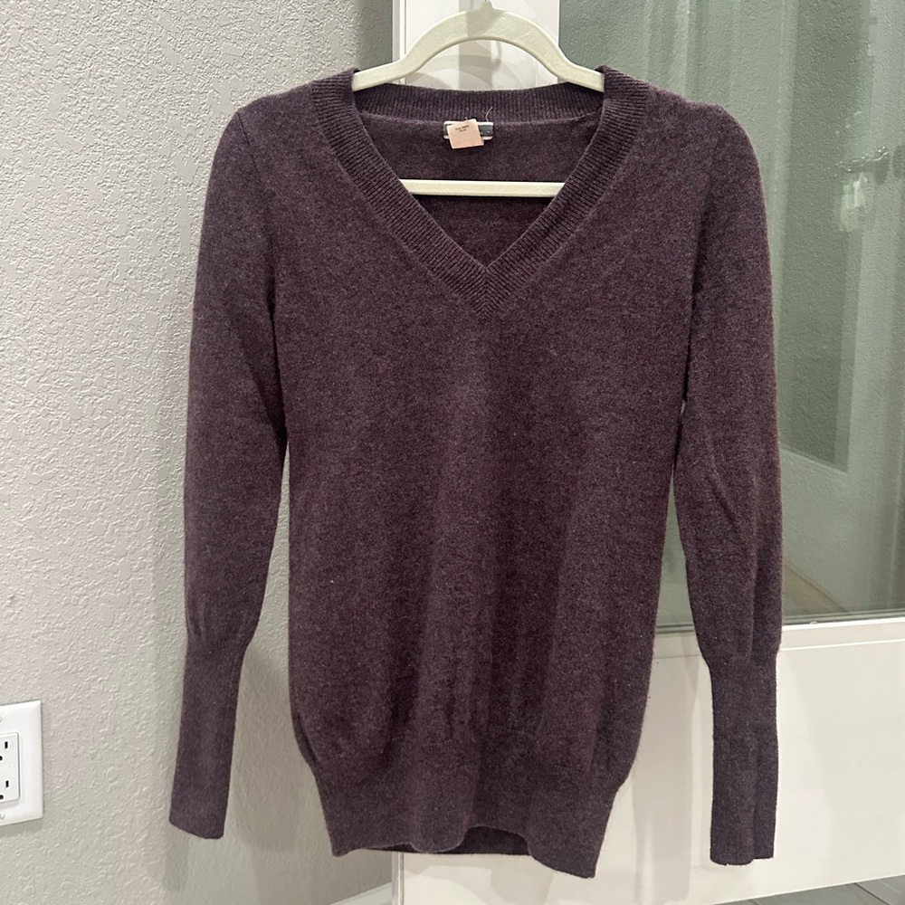 J Crew 100% Cashmere V-Neck Sweater